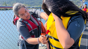 Life jacket fitting from the Viento y Agua Camp from Wylde Wind and Water